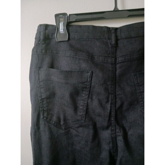 Boohoo Jeans Distressed Straight Leg High Rise Stretch Black Size 12 NWT - Picture 6 of 8